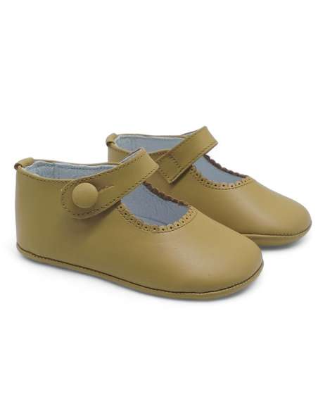 zapato de canastilla de piel por mayor