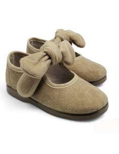 XIQUETS SPANISH FOOTWEAR AND SHOES BULK